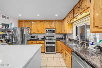 20537 W Gordon Way, Wittmann, AZ 85361 - Photo 13