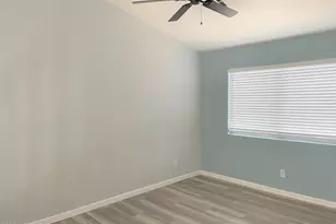 8535 W Vogel Ave, Peoria, AZ 85345 - Photo 17