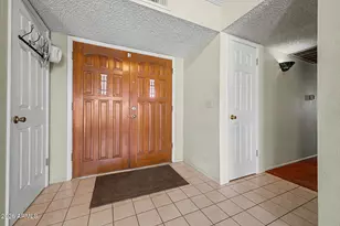 5340 W Caron St, Glendale, AZ 85302 - Photo 5