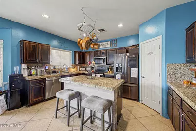 9434 W Elwood Street, Tolleson, AZ 85353 - Photo 9