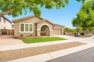 2729 S Hansen Dr, Gilbert, AZ 85295 - Photo 3