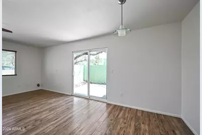 729 E Cochise Drive # B, Phoenix, AZ 85020 - Photo 13