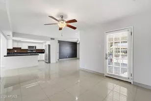 2254 W Wethersfield Rd, Phoenix, AZ 85029 - Photo 15