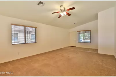 19002 N Toledo Avenue, Maricopa, AZ 85138 - Photo 11
