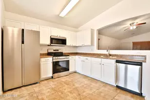 19002 N Toledo Ave, Maricopa, AZ 85138 - Photo 7