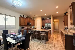 1518 E Hazel Dr, Phoenix, AZ 85042 - Photo 5