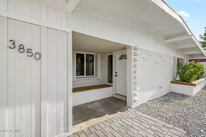 3850 E Poinsettia Drive, Phoenix, AZ 85028 - Photo 5