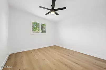 3850 E Poinsettia Drive, Phoenix, AZ 85028 - Photo 25
