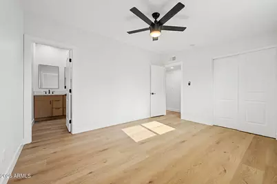 3850 E Poinsettia Drive, Phoenix, AZ 85028 - Photo 17