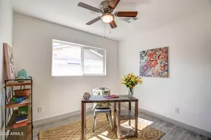 3135 N 34th St, Phoenix, AZ 85018 - Photo 13