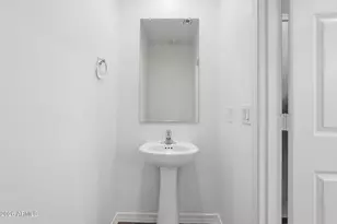 3721 S 54th Ln, Phoenix, AZ 85043 - Photo 23