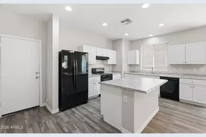 3721 S 54th Lane, Phoenix, AZ 85043 - Photo 11