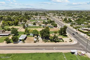 4701 W Greenway Rd, Glendale, AZ 85306 - Photo 31