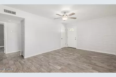 1118 S McClintock Drive # 1, Tempe, AZ 85281 - Photo 7