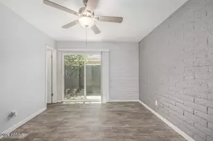 1118 S McClintock Dr, Tempe, AZ 85281 - Photo 9
