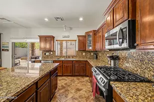 2417 W Barwick Dr, Phoenix, AZ 85085 - Photo 11