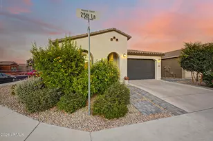 5913 S 25th Ln, Phoenix, AZ 85041 - Photo 3