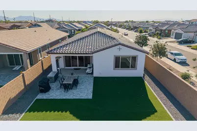 5913 S 25th Lane, Phoenix, AZ 85041 - Photo 33