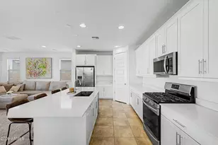 5913 South 25th Lane, Phoenix, AZ 85041 - Photo 11