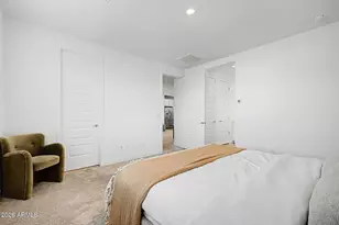 5913 S 25th Ln, Phoenix, AZ 85041 - Photo 29