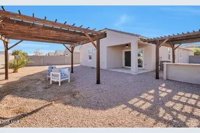 36148 W Seville Drive, Maricopa, AZ 85138 - Photo 27
