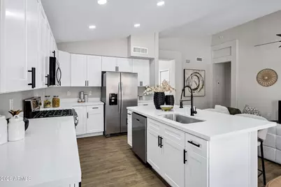 7258 E Medina Avenue, Mesa, AZ 85209 - Photo 17