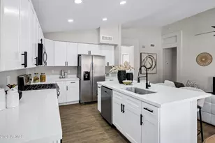 7258 E Medina Ave, Mesa, AZ 85209 - Photo 17