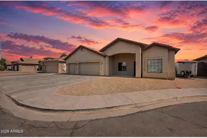 1117 W Michigan Avenue, Phoenix, AZ 85023 - Photo 1