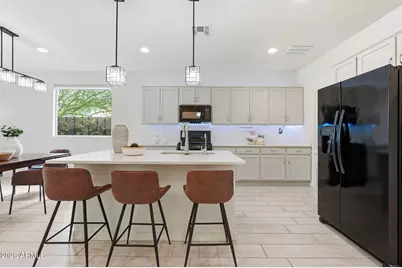 5718 W Jones Avenue, Phoenix, AZ 85043 - Photo 17