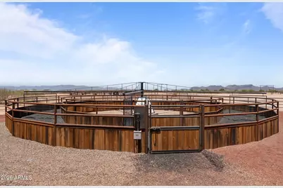 48810 W Long Rifle Road, Aguila, AZ 85320 - Photo 51