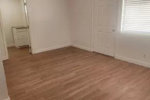 9011 S 7th Ave, Phoenix, AZ 85041 - Photo 15