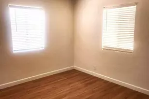 9011 S 7th Ave, Phoenix, AZ 85041 - Photo 19
