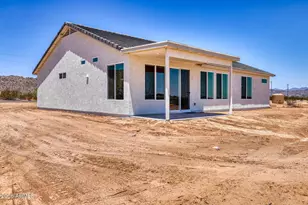 17885 N Stonebluff Rd, Maricopa, AZ 85139 - Photo 5