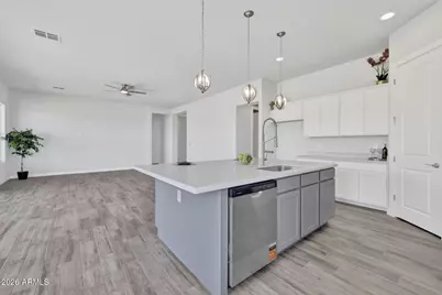 17965 N Stonebluff Road, Maricopa, AZ 85139 - Photo 19
