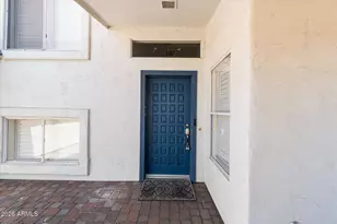 4555 E Tierra Buena Ln, Phoenix, AZ 85032 - Photo 5