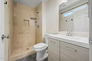 8556 W Charter Oak Rd, Peoria, AZ 85381 - Photo 17