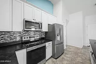 8556 W Charter Oak Rd, Peoria, AZ 85381 - Photo 9