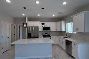 12267 W Cabrillo Dr, Arizona City, AZ 85123 - Photo 9