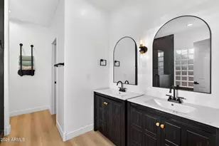 2313 E Cortez Dr, Gilbert, AZ 85234 - Photo 25