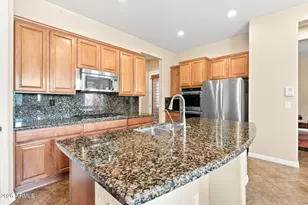 38804 N Courage Ct, Anthem, AZ 85086 - Photo 13