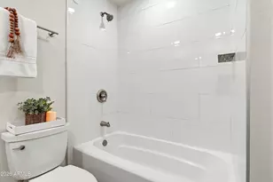 1647 E Palmcroft Dr, Tempe, AZ 85282 - Photo 15