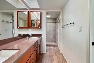 237 W Denton Ln, Phoenix, AZ 85013 - Photo 45