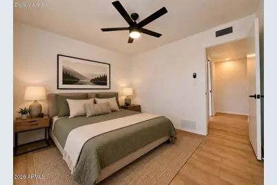 237 W Denton Lane, Phoenix, AZ 85013 - Photo 7