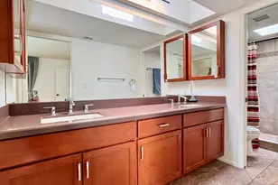 237 W Denton Ln, Phoenix, AZ 85013 - Photo 43