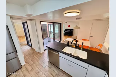 237 W Denton Lane, Phoenix, AZ 85013 - Photo 35
