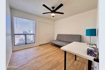 237 W Denton Lane, Phoenix, AZ 85013 - Photo 7