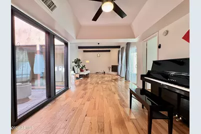 237 W Denton Lane, Phoenix, AZ 85013 - Photo 19