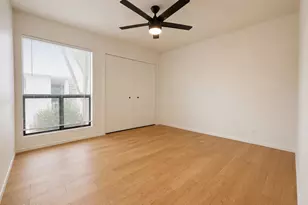 237 W Denton Ln, Phoenix, AZ 85013 - Photo 9