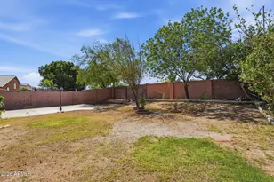 7754 W Marlette Ave, Glendale, AZ 85303 - Photo 37