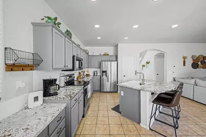 13355 W Mauna Loa Lane, Surprise, AZ 85379 - Photo 13